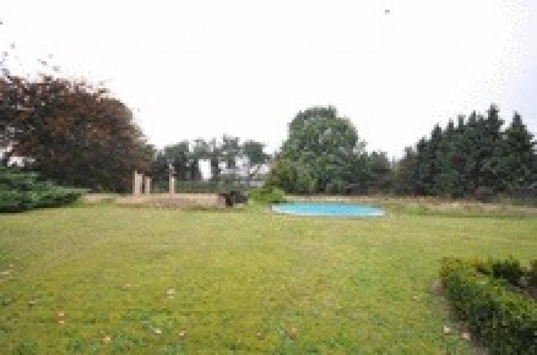 Schönes ruhiges Baugrundstück, Steinhuder Meer 8 km entfernt 